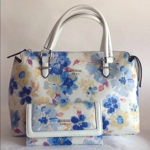 Guess Handbag with matching wallet